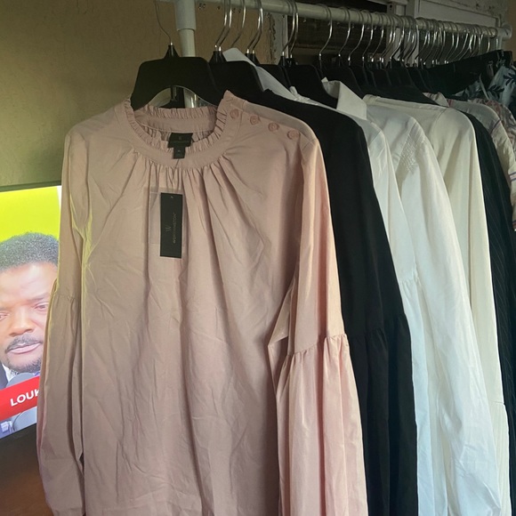 Clothes - Picture 3 of 7